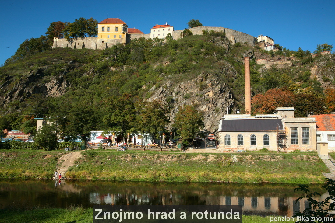 zn_hrad_rotunda04